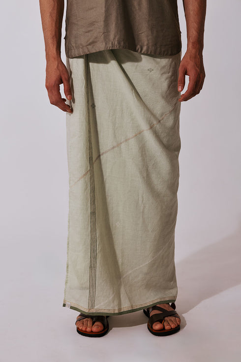 KARIYATTUKARA MUNDU + KURUTHOLA CHELA COMBO